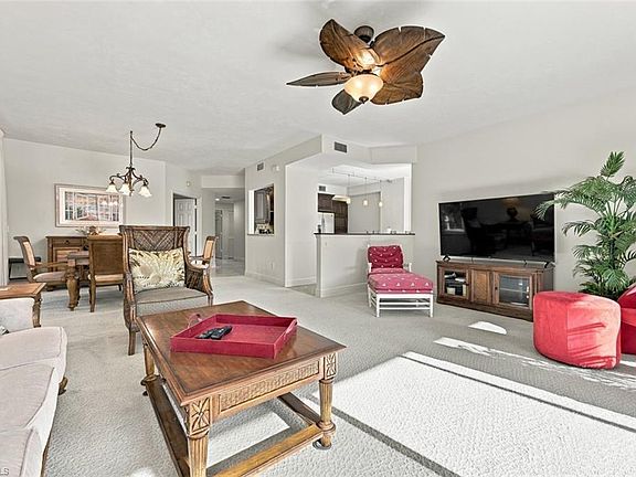 4th image of 6510 Valen WAY #B201