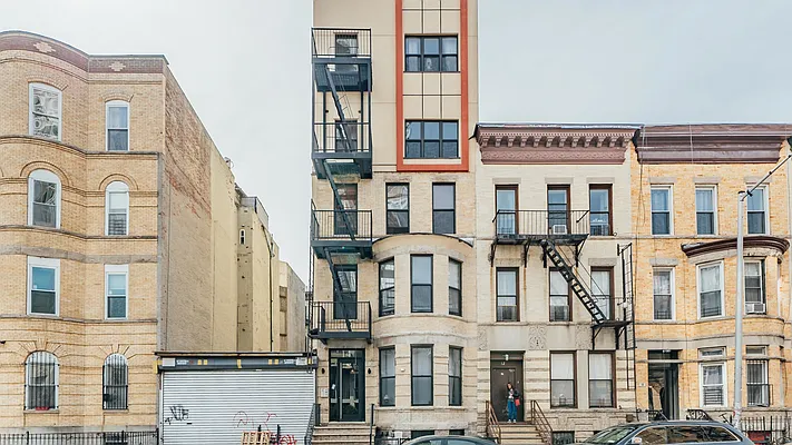 Rented by Nooklyn NYC LLC | media 12