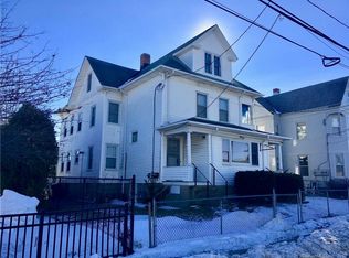 912 Bank St, New London, CT 06320