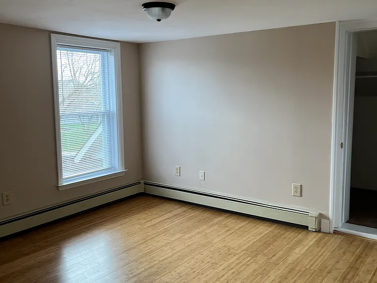210 Dodge Ave — Photo 12