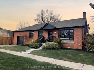 20 Hardisty Dr #W10, Toronto, ON M9W 2N2