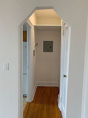 2nd image of 2555 32nd St APT 11
