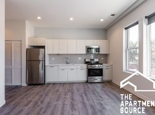 2247 W Lawrence Ave APT 403, Chicago, IL 60625