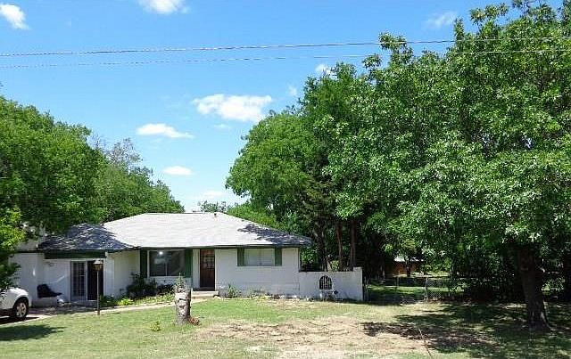 1st image of 615 Ida Bess Dr
