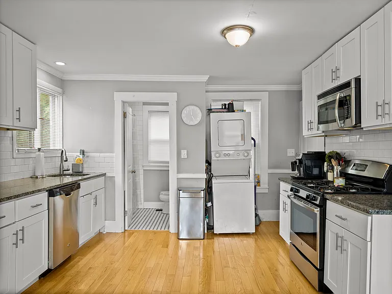 23 New Ocean St #1 — Photo 22
