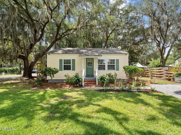 1102 Lafayette Street, Beaufort, SC 29902