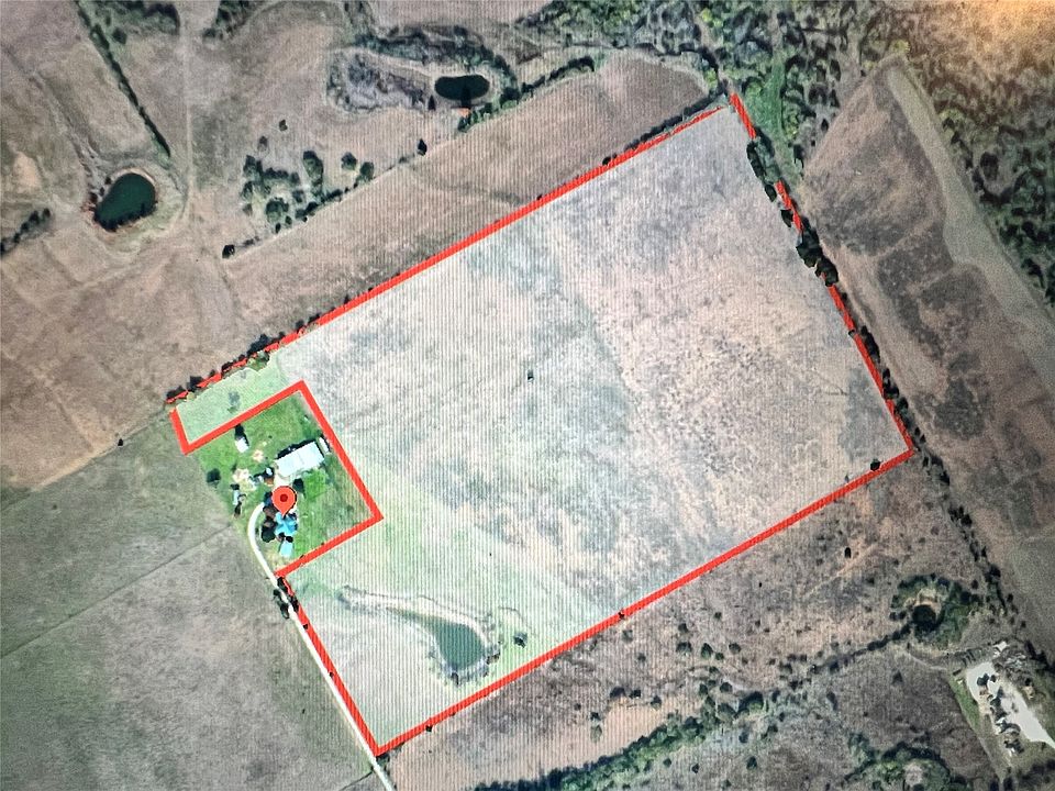 2nd image of 2801 Jones Rd