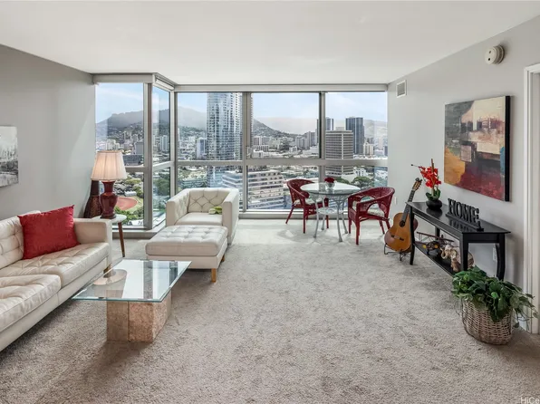 1177 Queen St APT 2601, Honolulu, HI 96814