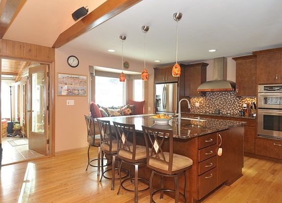 4th image of 427 Westminster Dr