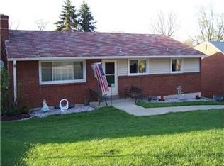 1062 Raven Dr, Pittsburgh, PA 15243
