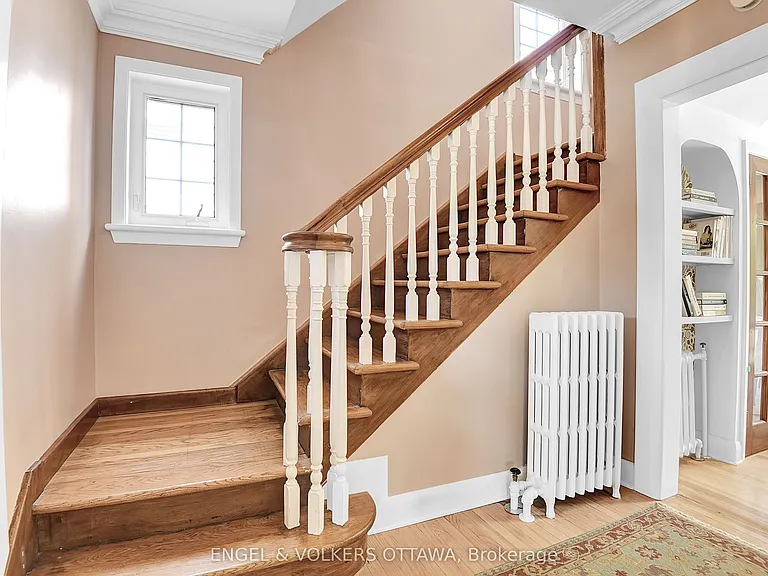 469 Island Park Dr — Photo 5