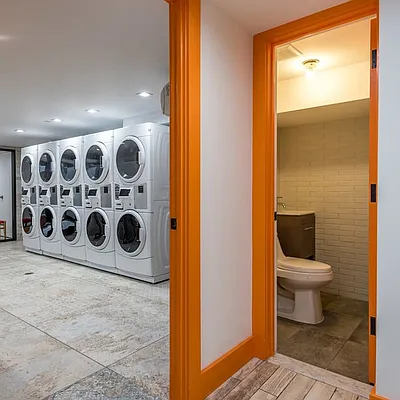 Rented by Nooklyn NYC LLC | media 110