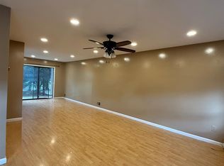 2802 Deerfield Dr, Edison, NJ 08820