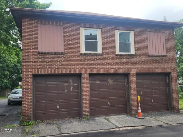 604 Grant St Rear N, Hazleton, PA 18201