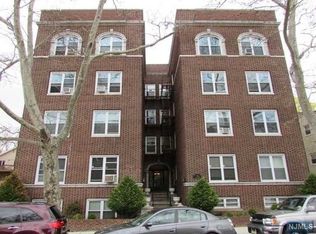 7411 Boulevard E, North Bergen, NJ 07047