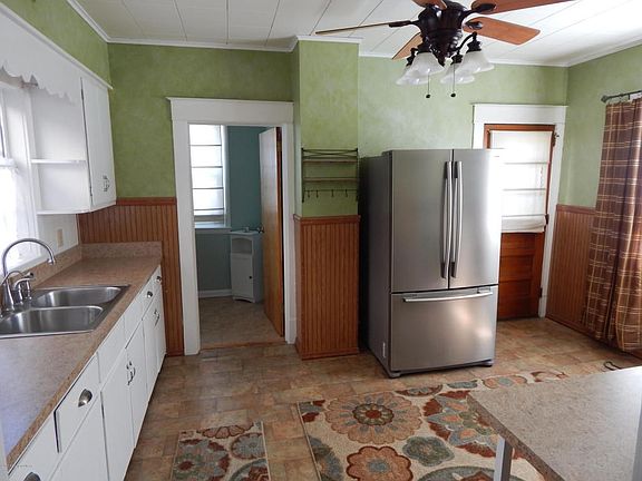 Kitchen view 3