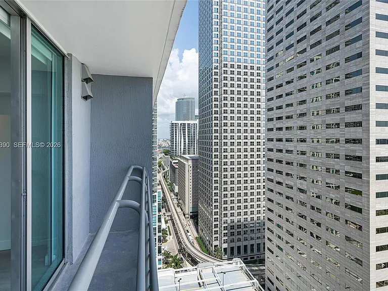 325 Biscayne Blvd #2920 — Photo 24