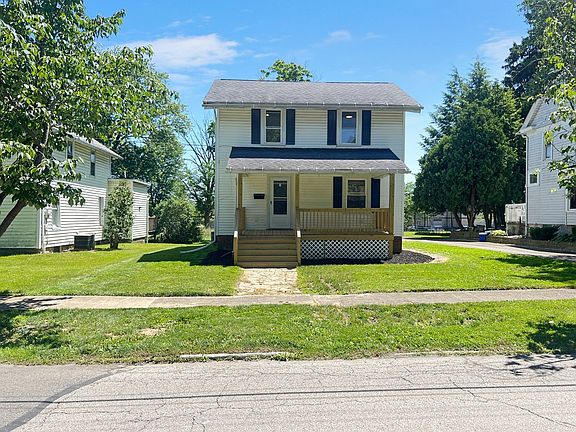 2nd image of 429 Edgehill Ave