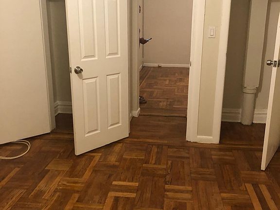 4th image of 1409 Palisade Ave #1A