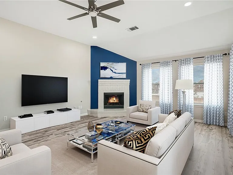 2920 Cajuiles Dr — Photo 2