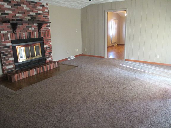 4th image of 1616 Prospect Ave