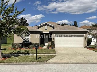 719 Lake Douglas Dr, Groveland, FL 34736