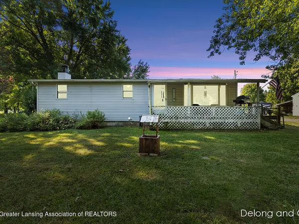 10649 Nashville Hwy, Vermontville, MI 49096