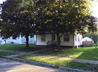 1560 S 6th Ave, Kankakee, IL 60901