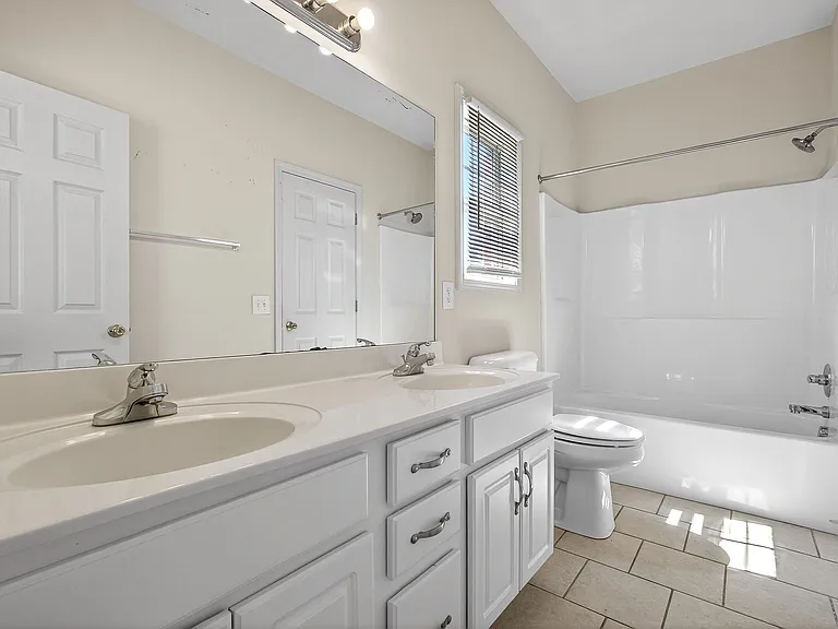 279 Dale Ln #B — Photo 17
