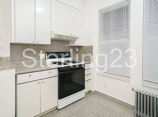 30-82 37th St #2A, Astoria, NY 11103