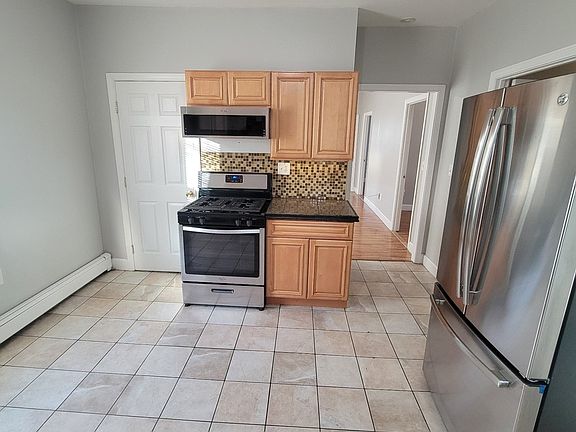 2nd image of 129 Lynnfield St #1