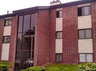 3406 Devonwood Hills Dr NE, Grand Rapids, MI 49525