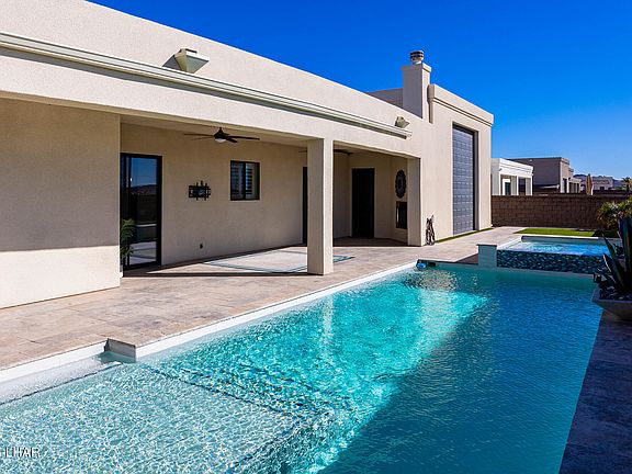 2nd image of 6886 Avienda De Los Foothills