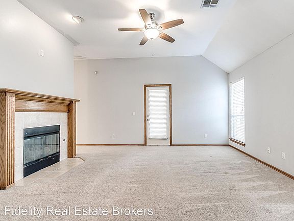 4th image of 6905 NW 134th Ter