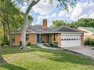 3235 Springwood Ln, Dallas, TX 75233