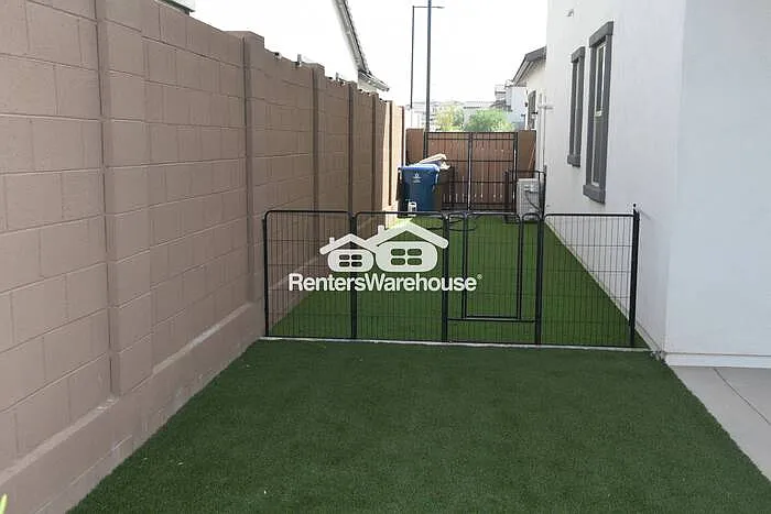2700 N 216th Ave — Photo 24