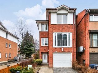 628 Adelaide St W #C01, Toronto, ON M6J 1A9