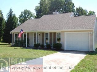 2712 Vestal St, Greensboro, NC 27406