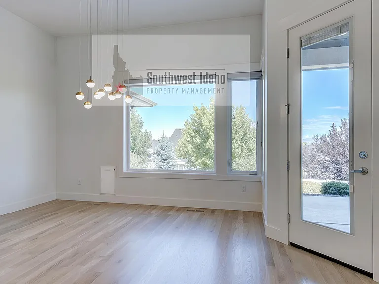 476 W Buroak Dr — Photo 21