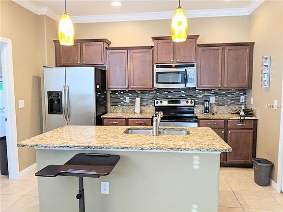 5th image of 10978 Savannah Landing Cir