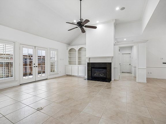 4th image of 9323 Olathe St