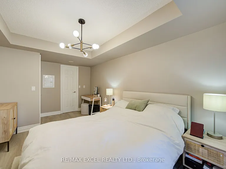 37 Galleria Pkwy #202 — Photo 36