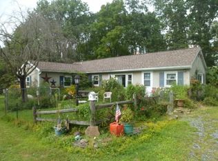 1542 California Rd, Quakertown, PA 18951