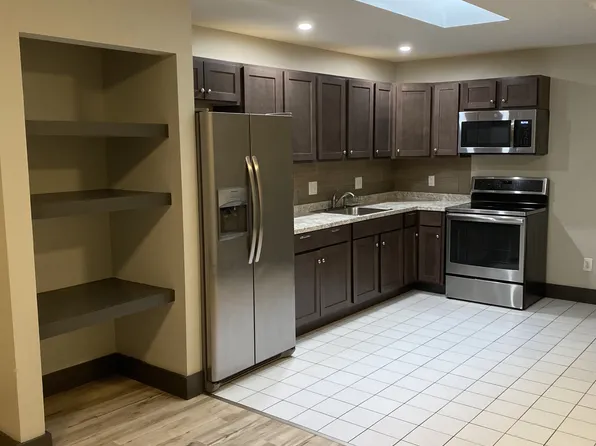 55 N Main St #16RESIDENTIAL, South Deerfield, MA 01373