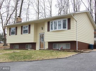 925 Western Chapel Rd, Westminster, MD 21157