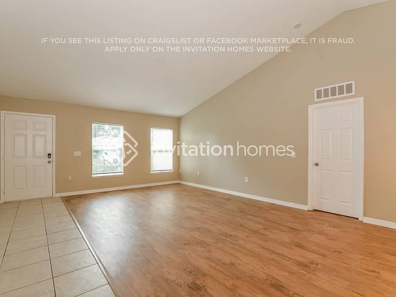4th image of 2085 Altoona Ln