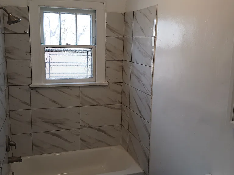373 S Hamilton St — Photo 9