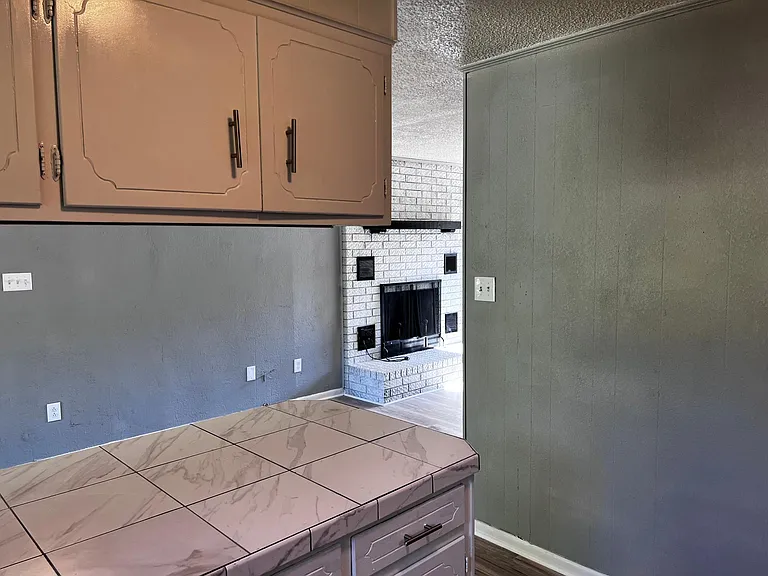 234 N Walco Rd — Photo 12