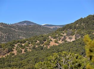 27 Lodge Cir, Santa Fe, NM 87506