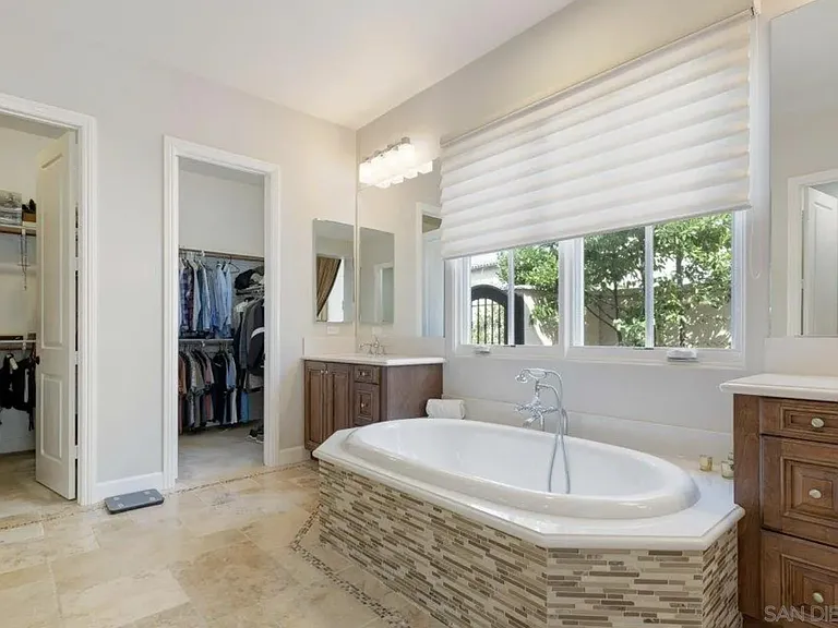8178 Lazy River Rd — Photo 6